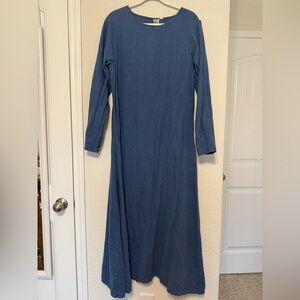 Blue long sleeve linen dress